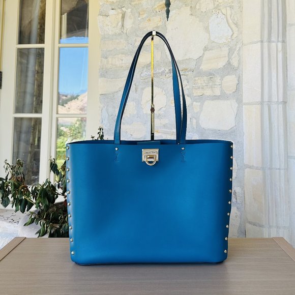 Michael Kors Manhattan Large Studded Tote Leather Lagoon NWT Women Authentic - Picture 1 of 6